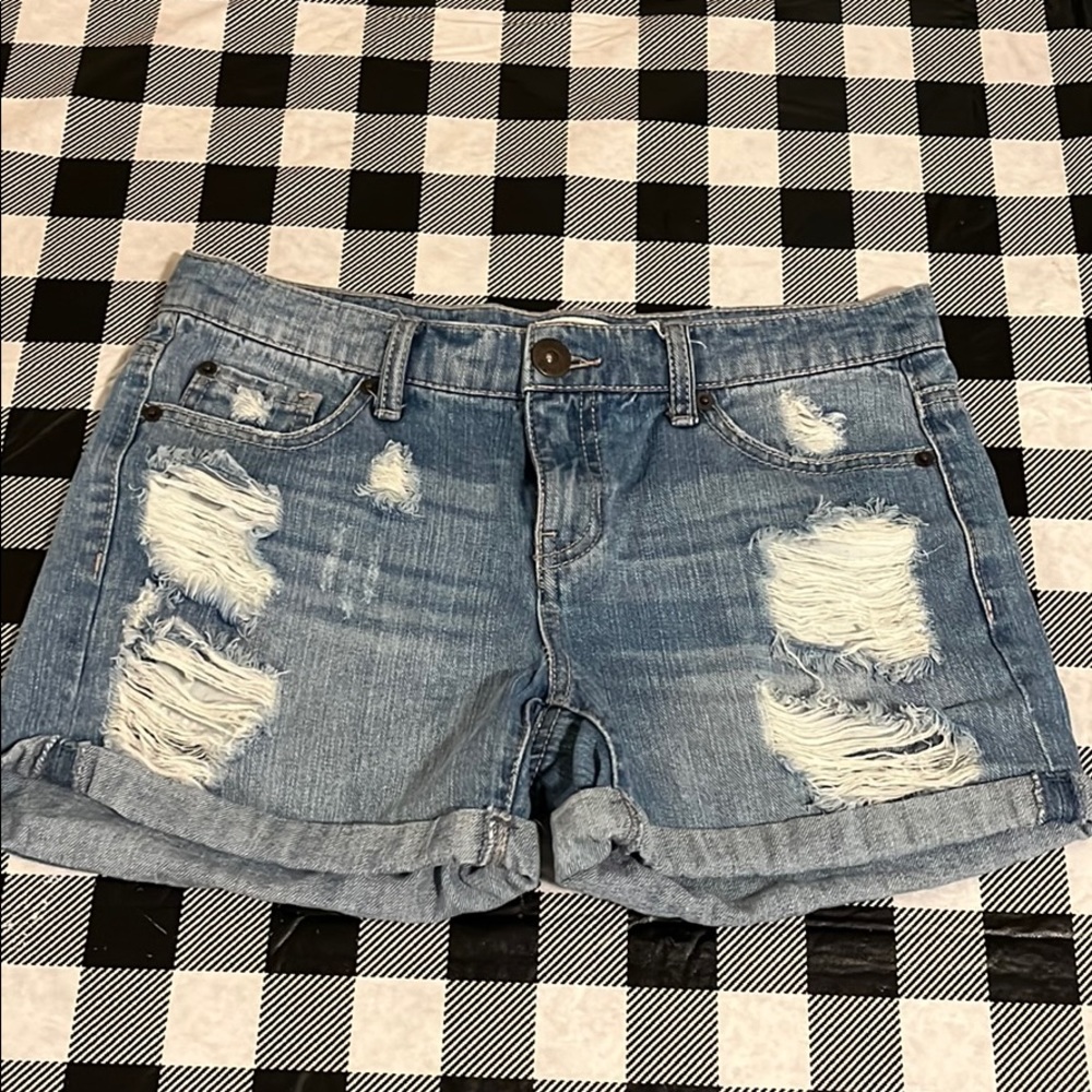 Mudd Jean Shorts (Light).